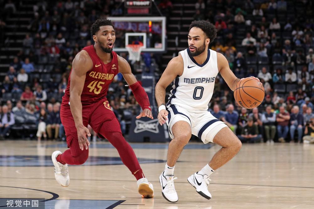 他的场均助 他的场均助